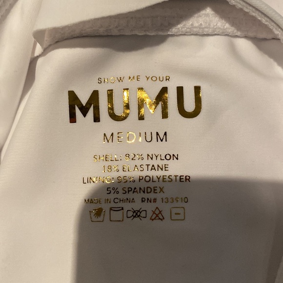 Show me your mumu ruffled bikini bottom. Brand new without tags - Picture 5 of 5